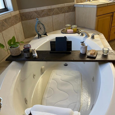 Decorate your Bathroom with a Bathtub tray